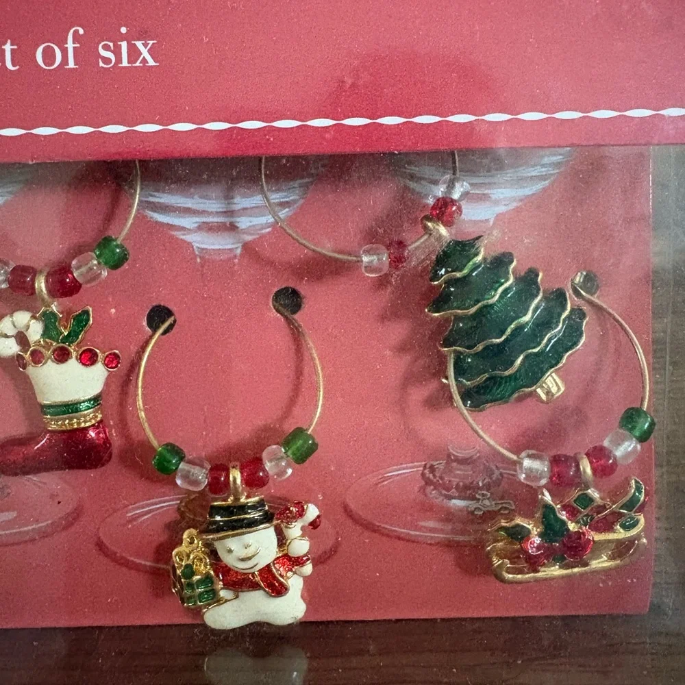 Target Holiday Wine Charms Set - Red, Green, Gold